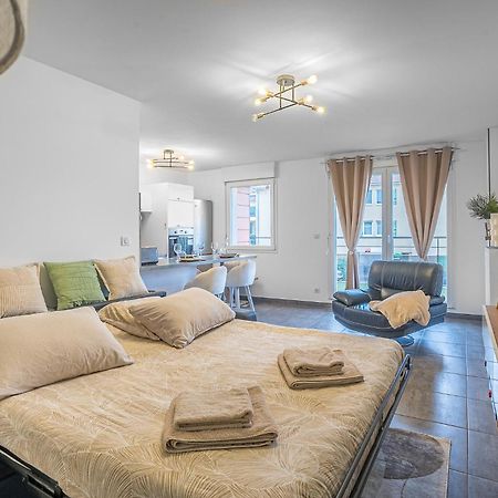 Spacieux - 4 Pers' - Balcon - 2 Lits - Parking Woippy Bagian luar foto