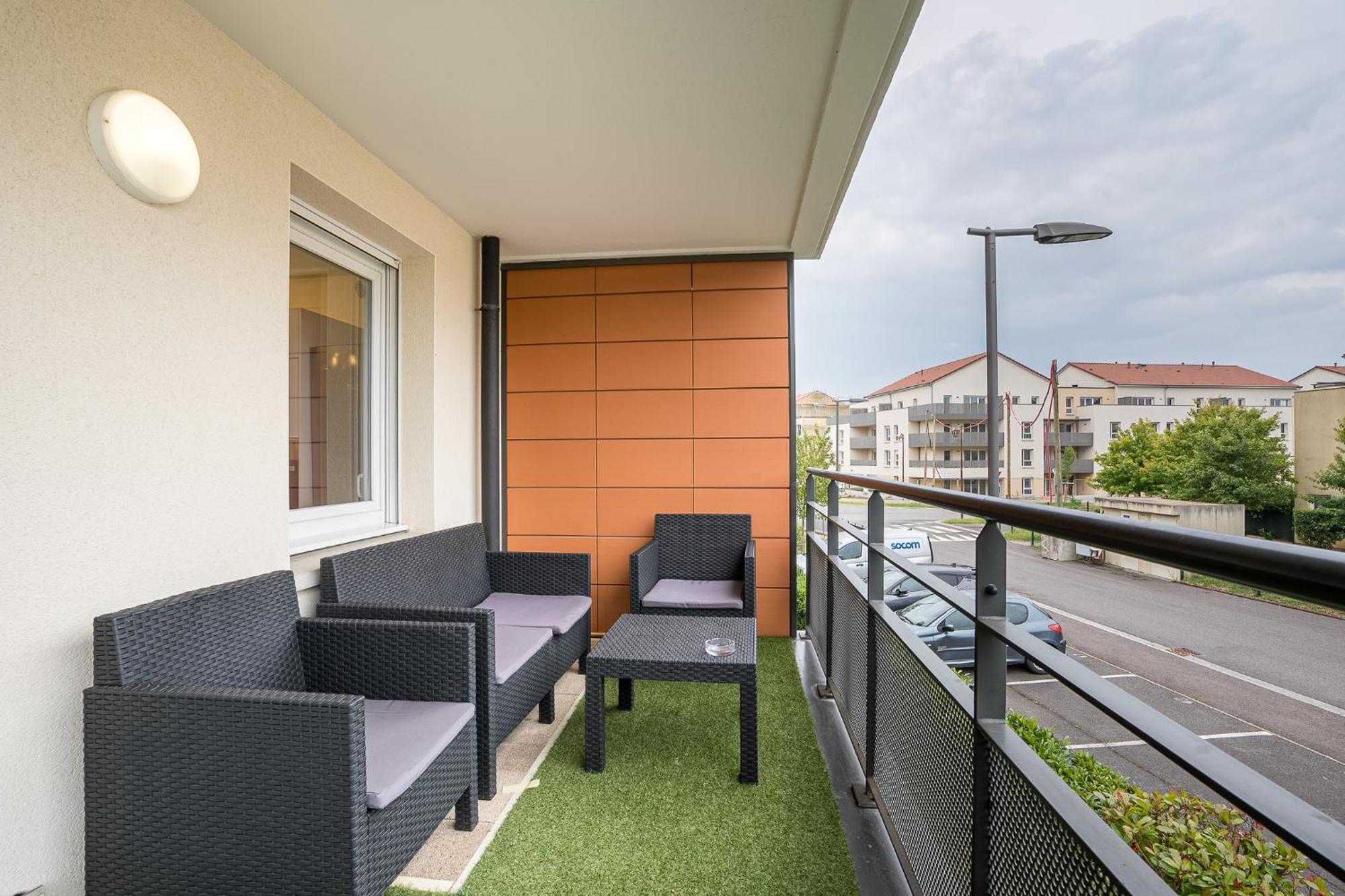 Spacieux - 4 Pers' - Balcon - 2 Lits - Parking Woippy Bagian luar foto