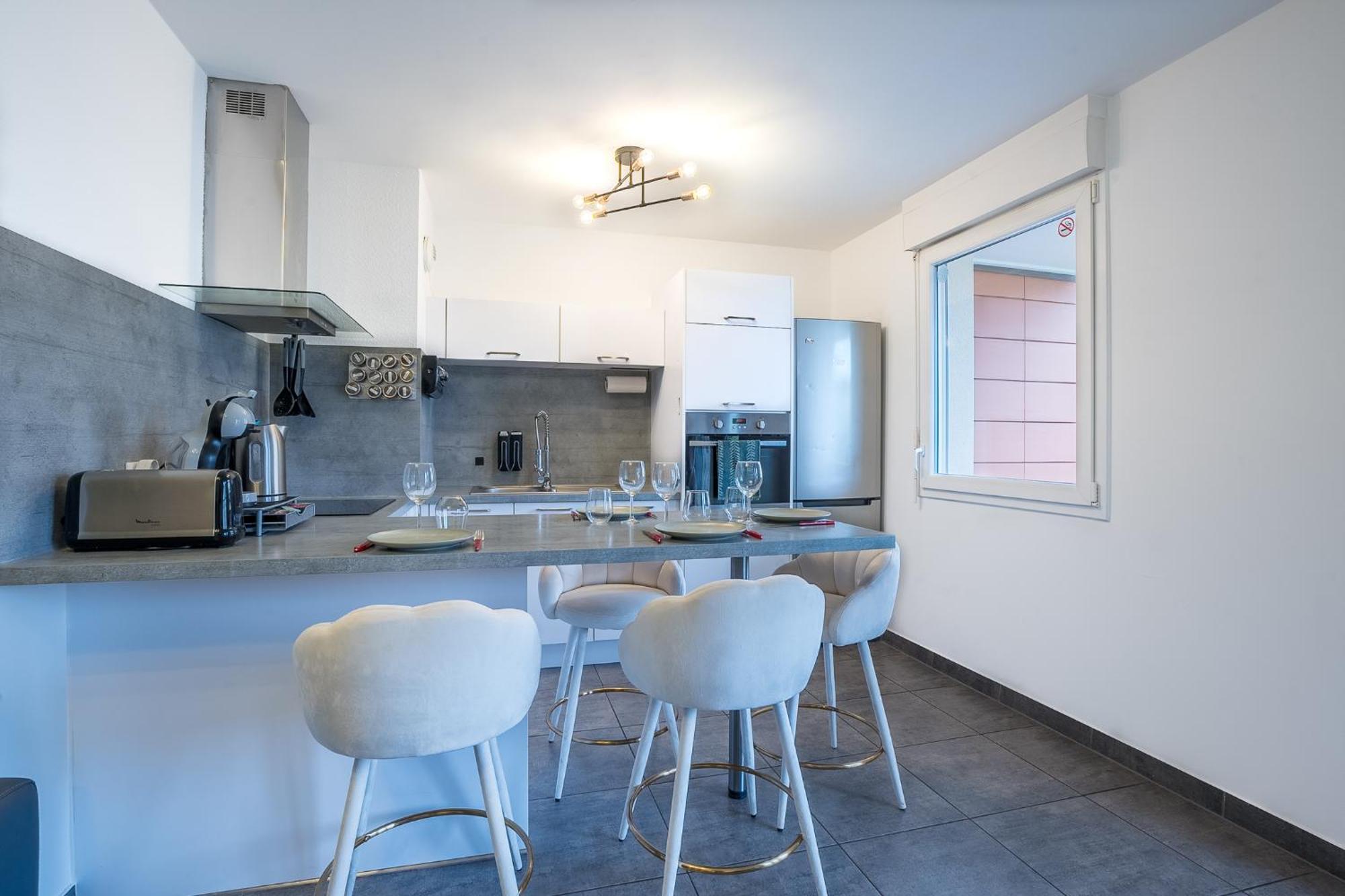 Spacieux - 4 Pers' - Balcon - 2 Lits - Parking Woippy Bagian luar foto